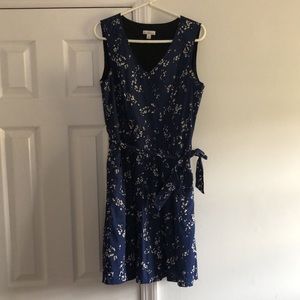 Navy floral dress with pockets